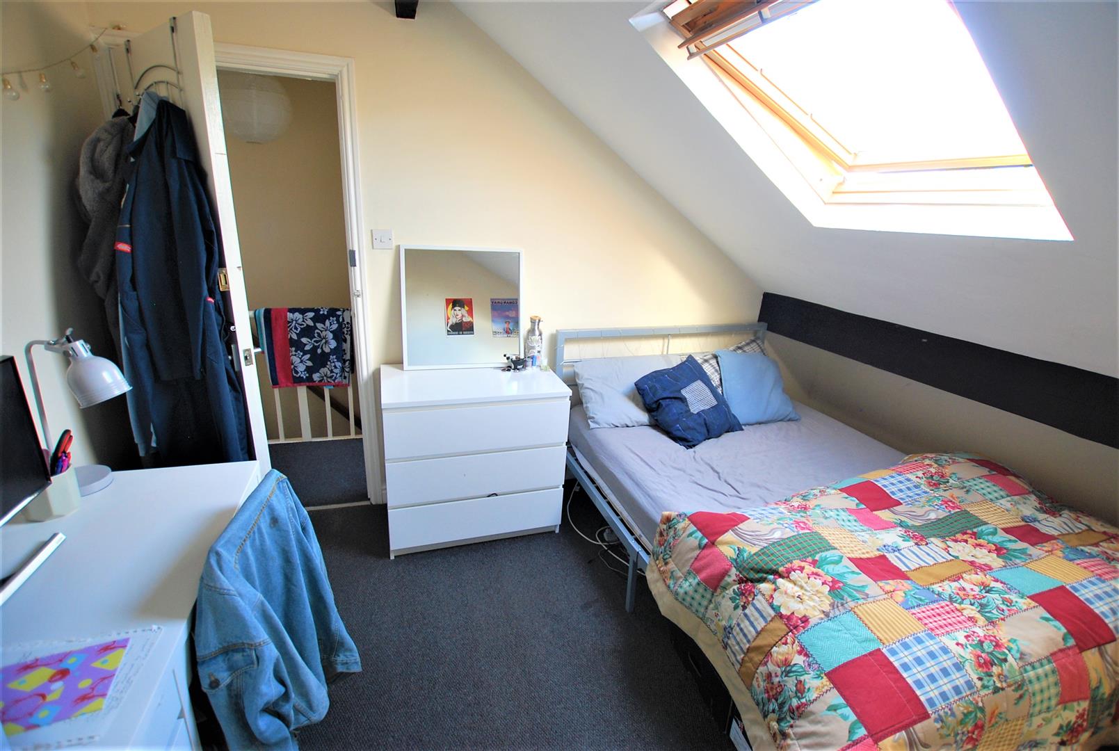 Sharrow,40 Hunter House Road,Ecclesall,Sheffield S11 8TW,4 Bedrooms Bedrooms,2 BathroomsBathrooms,Terraced,1860